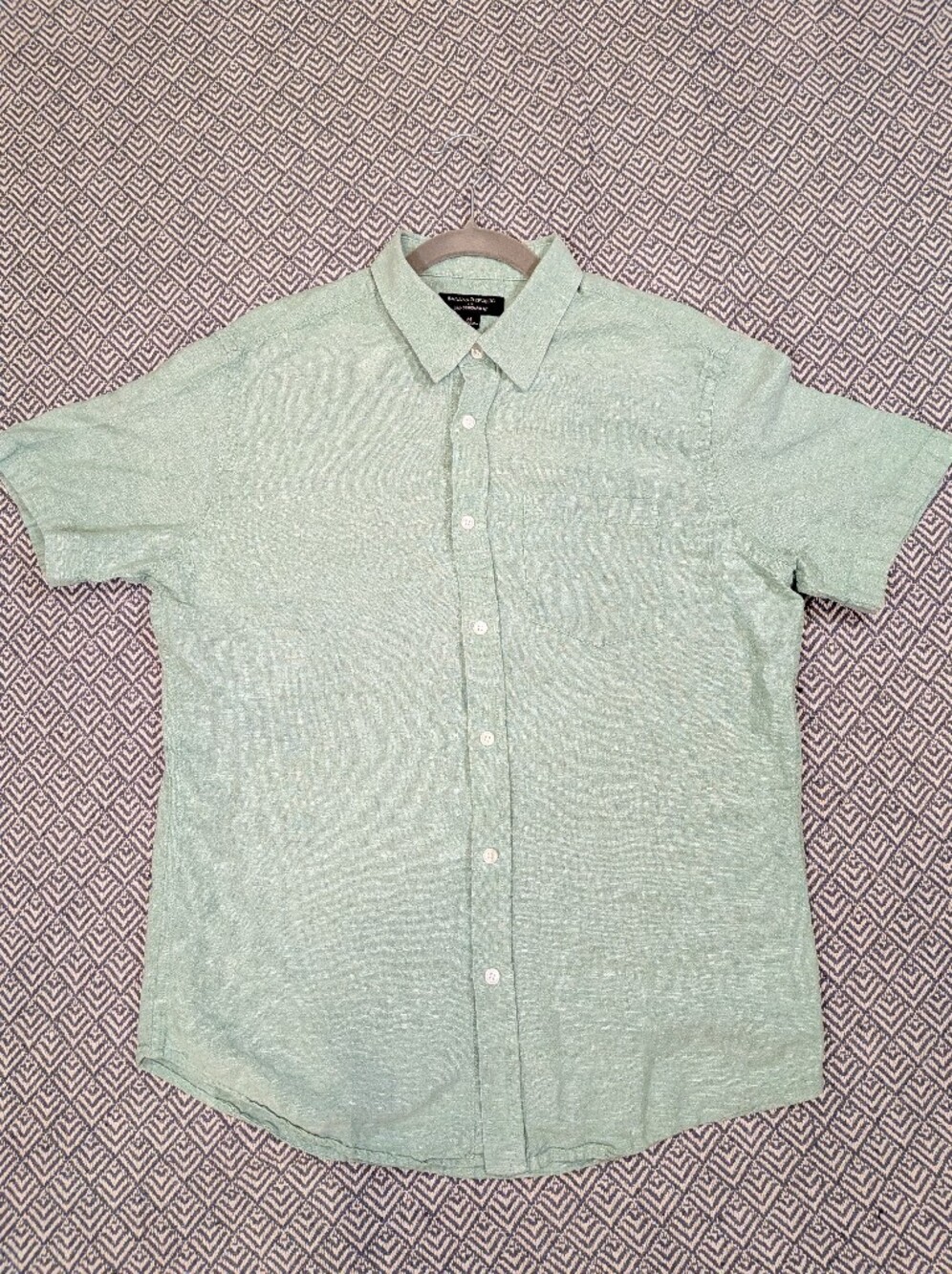 Banana Republic Men’s M Sage Green Button Up Shirt Short Sleeve